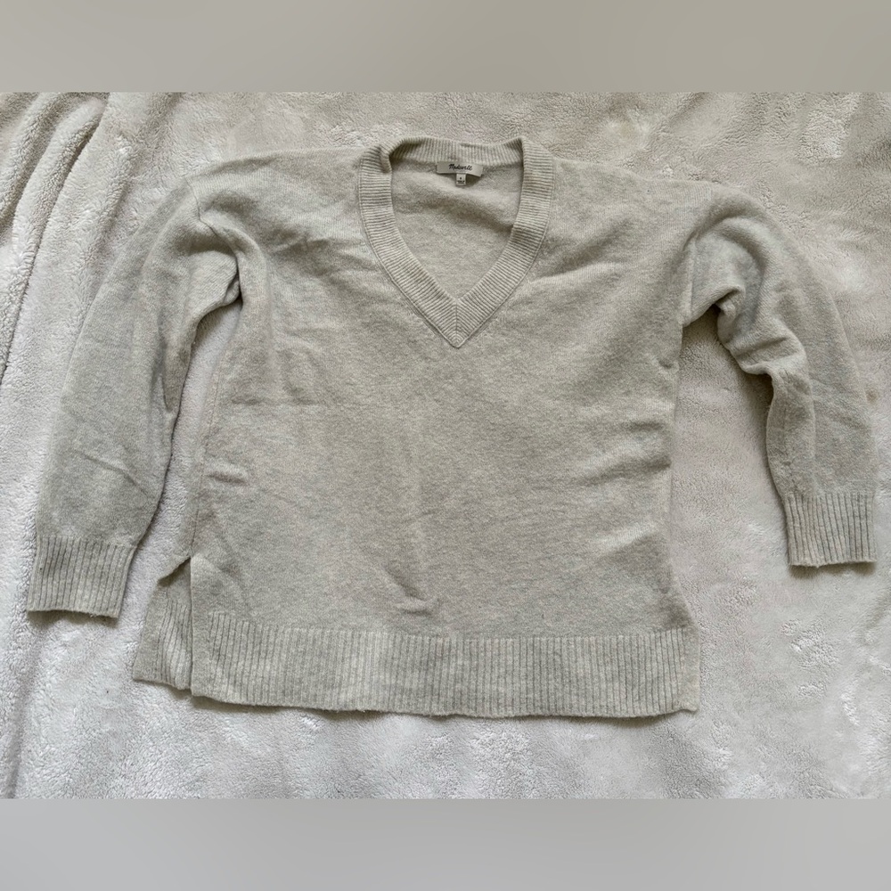 Madewell Gray V-Neck Sweater
